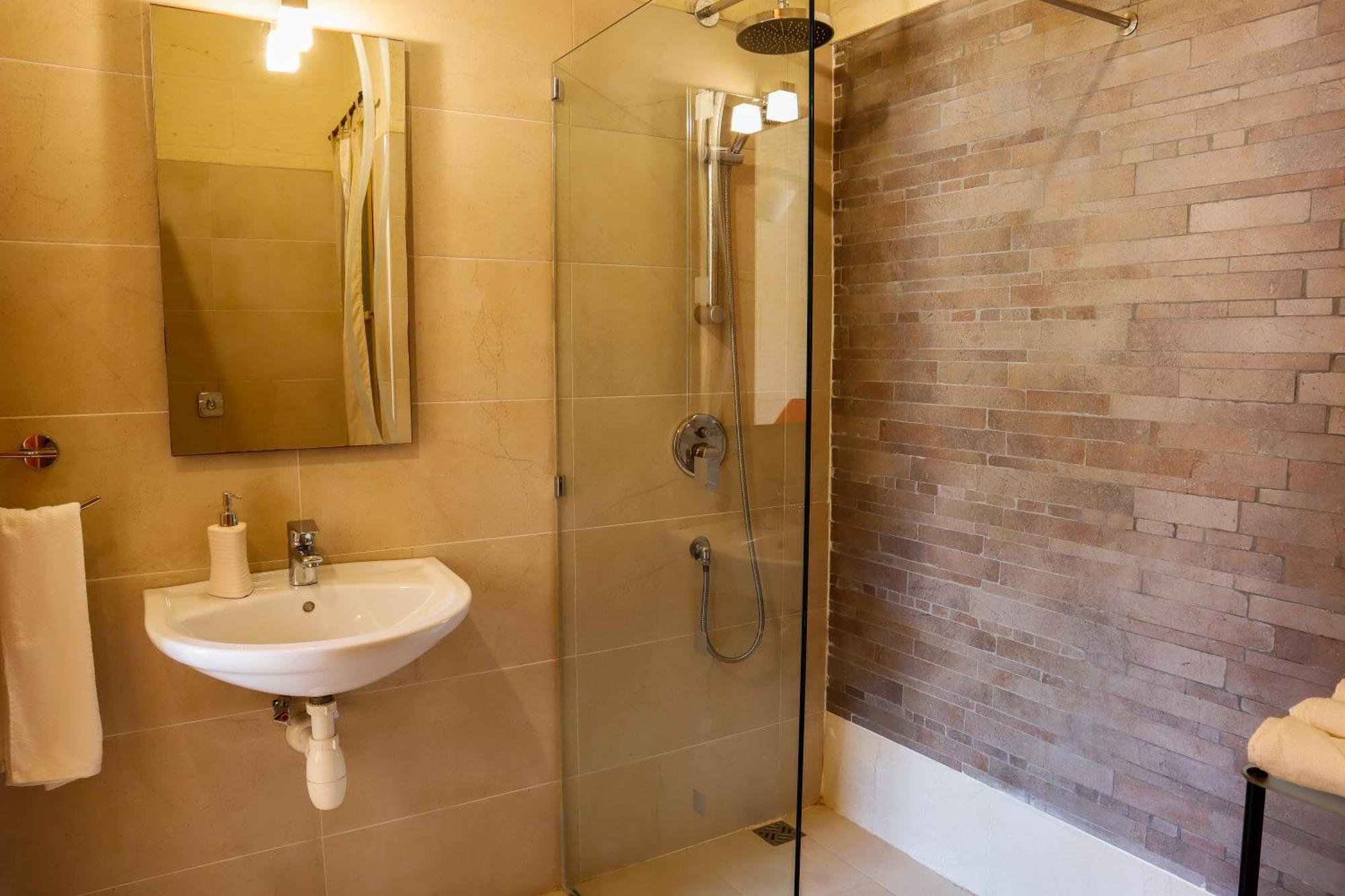 Rosehill B&B Xagħra Exteriör bild